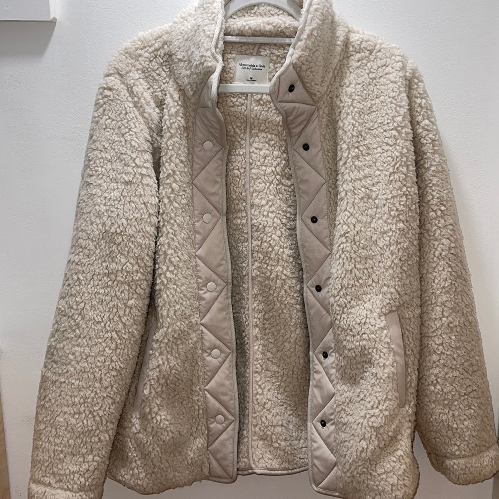 Abercrombie & Fitch super soft fleece jacket